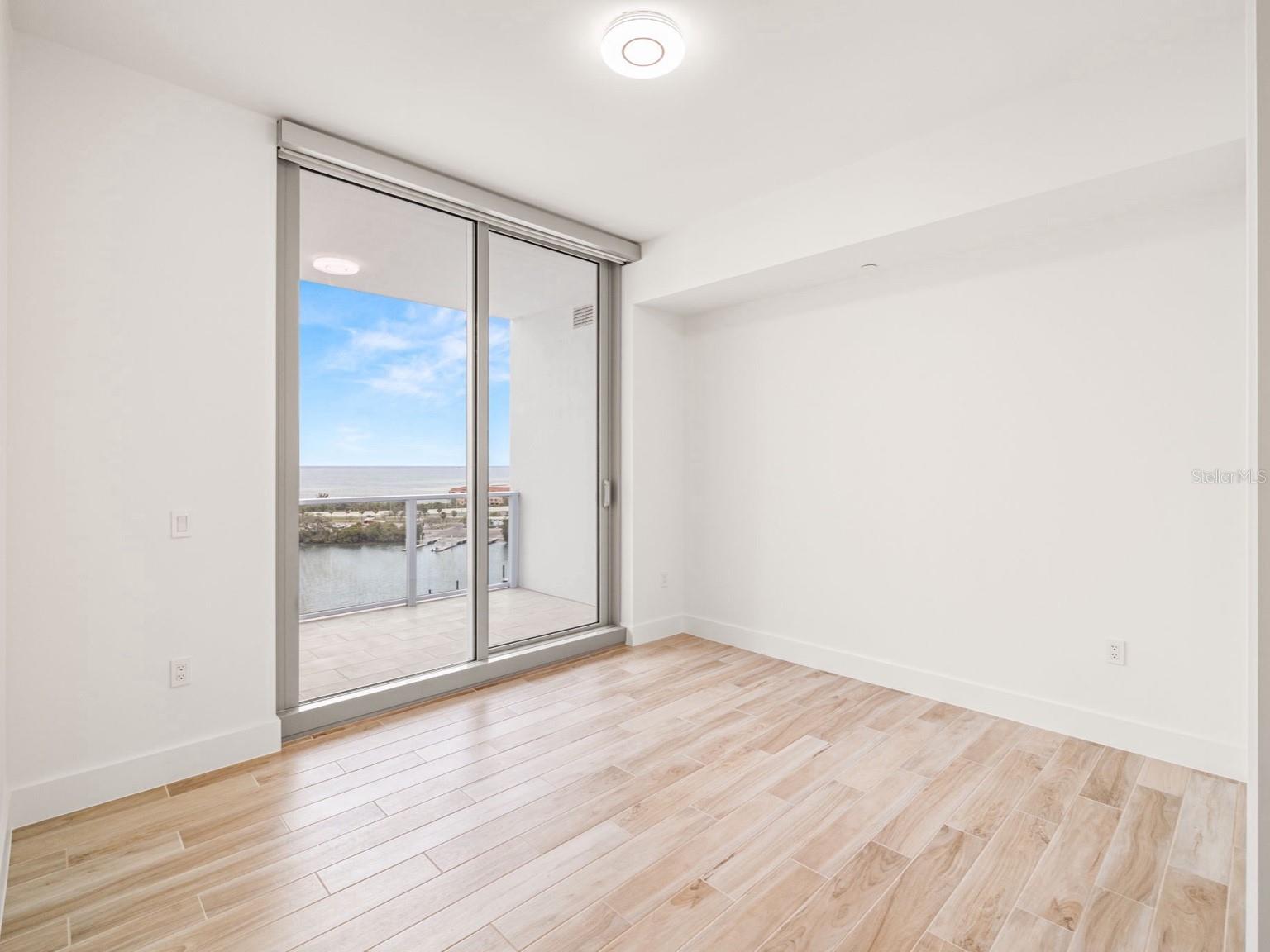 MARINA POINTE EAST - Residential Lease