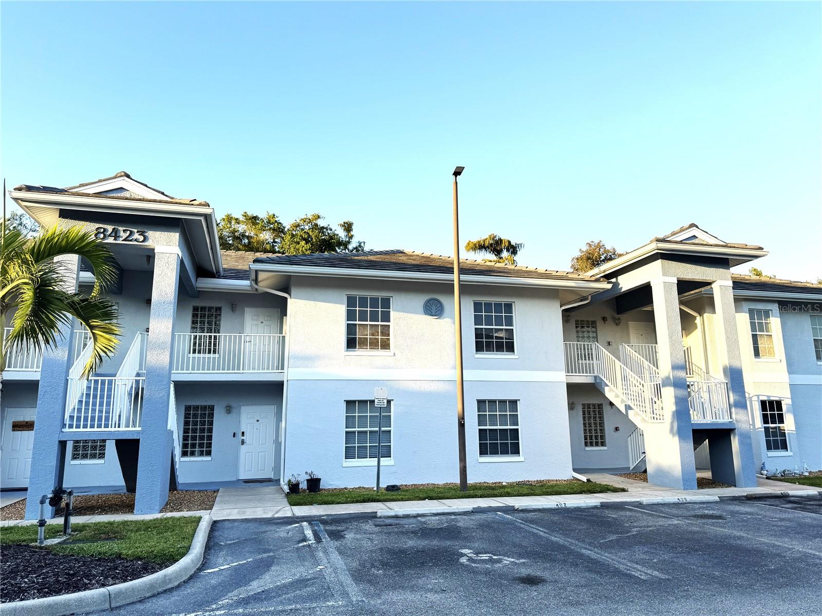 COVE/SIX MILE CYPRESS CONDO - Residential