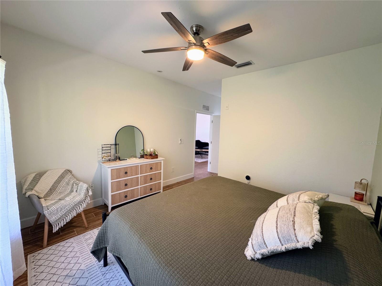 COVE/SIX MILE CYPRESS CONDO - Residential