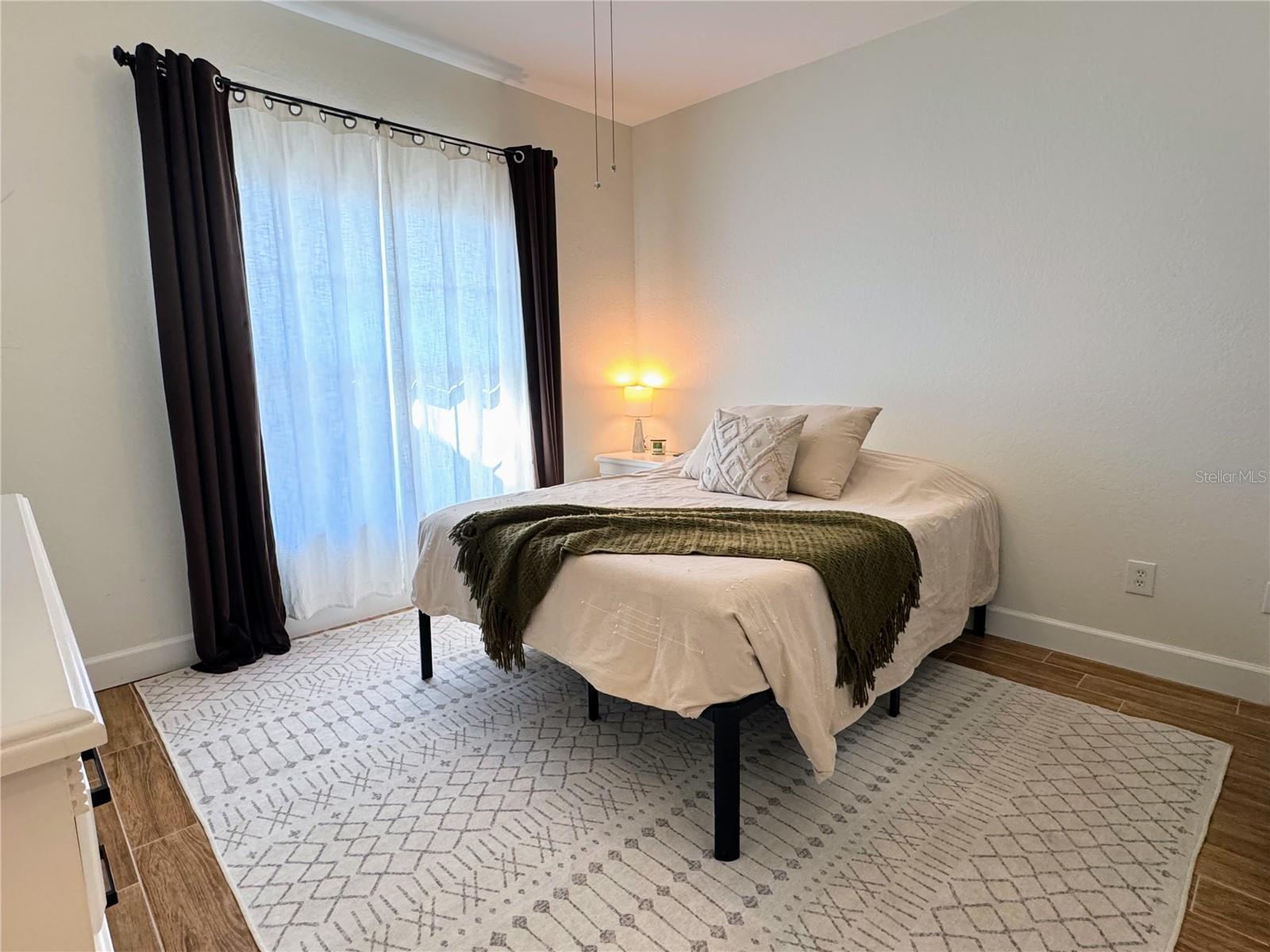 COVE/SIX MILE CYPRESS CONDO - Residential