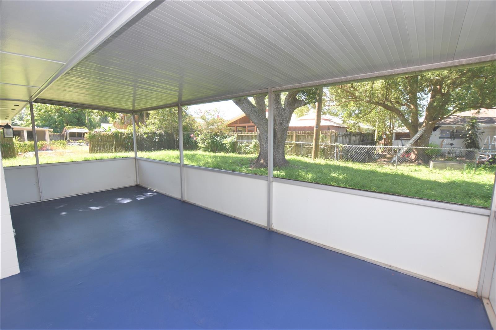 FLA HIGHLANDS CO SUB - Residential Lease