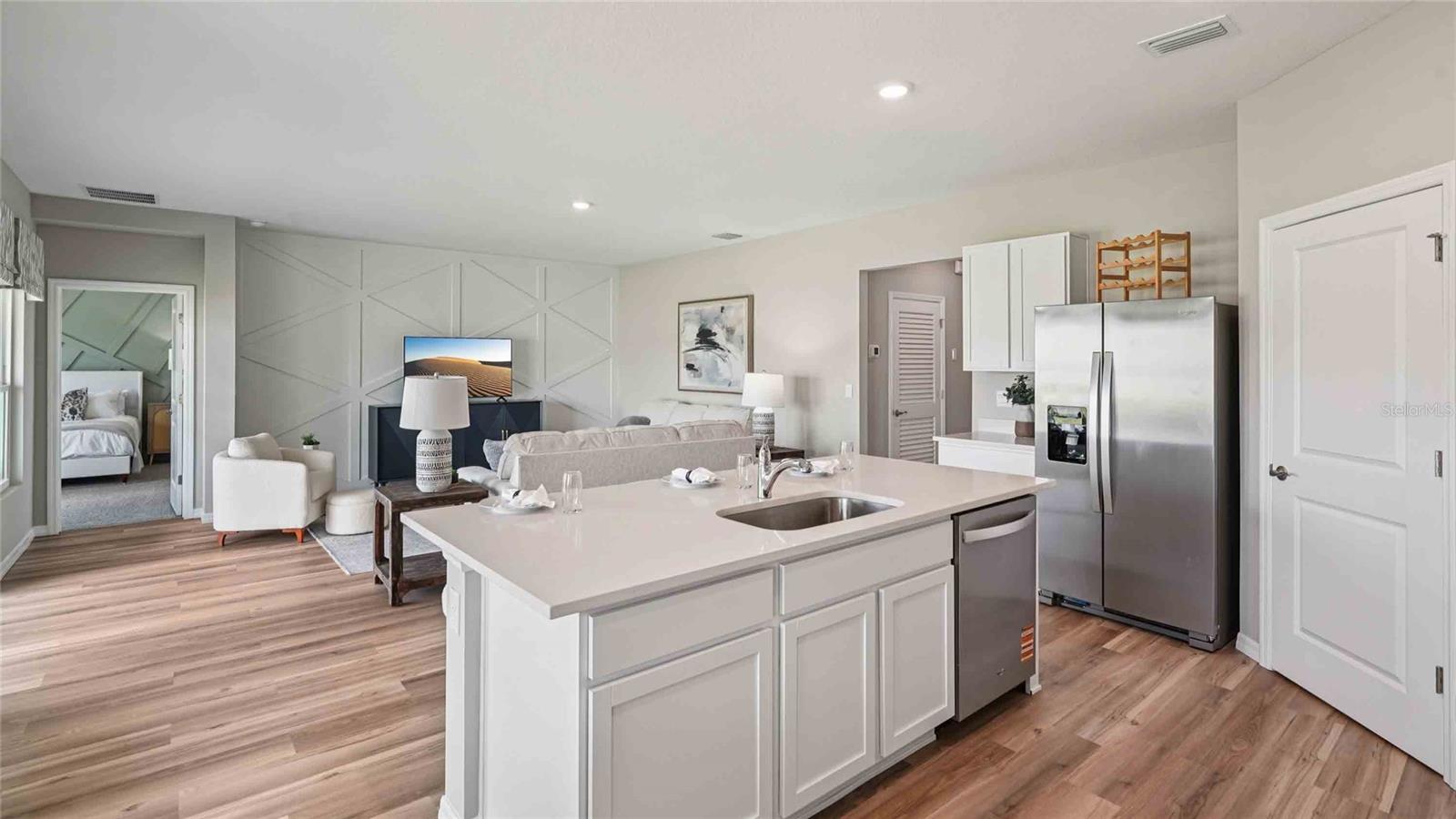 OAKS PRESERVE - Residential