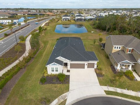 A home in PALMETTO