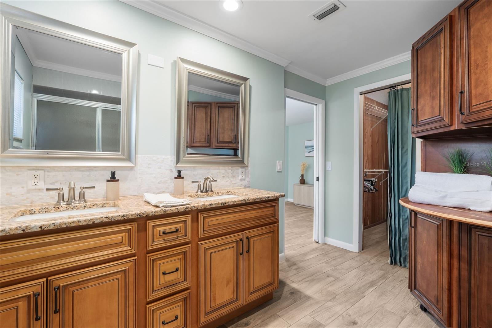 SNUG HARBOR UNREC SUB - Residential