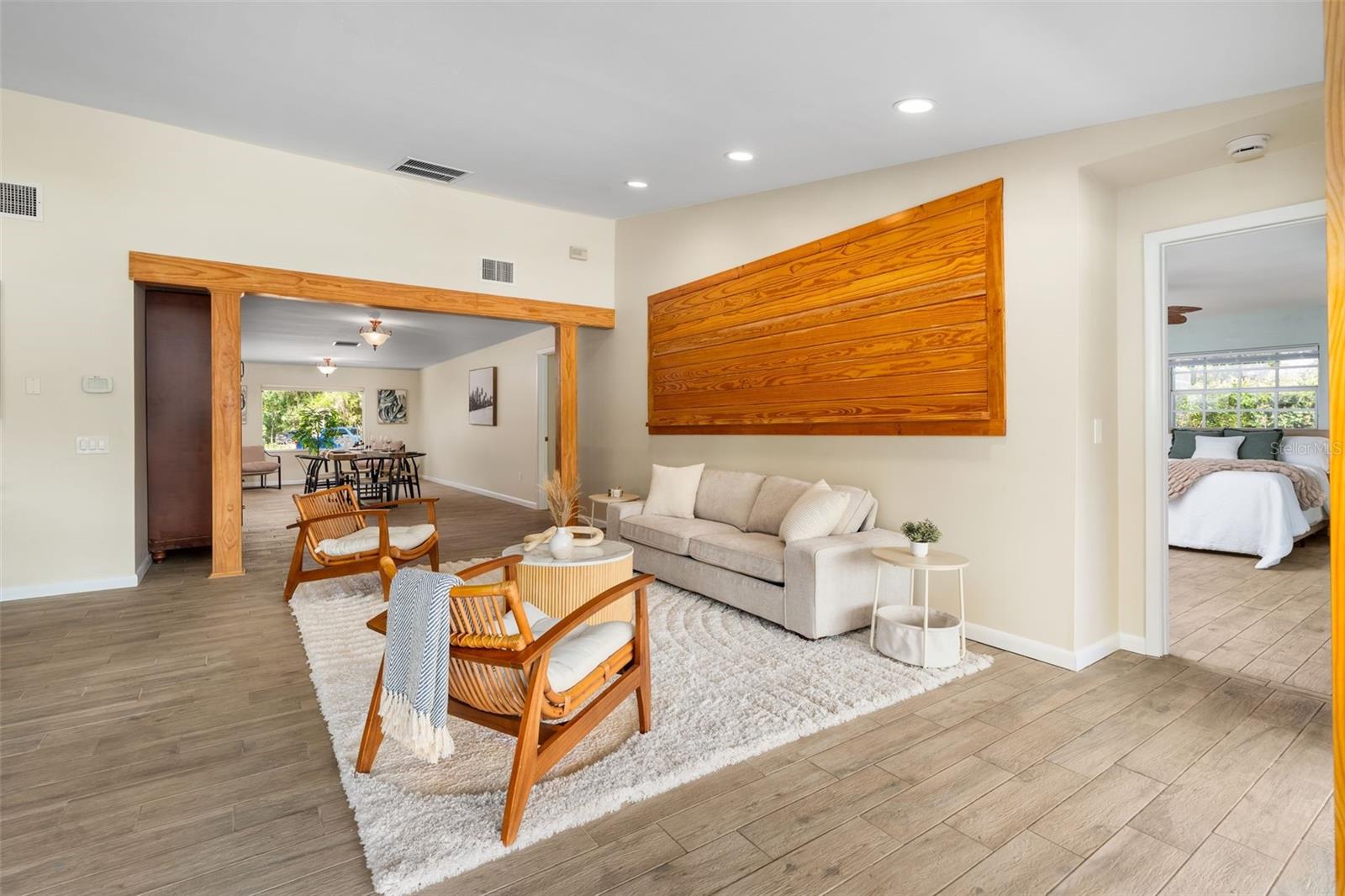 SNUG HARBOR UNREC SUB - Residential