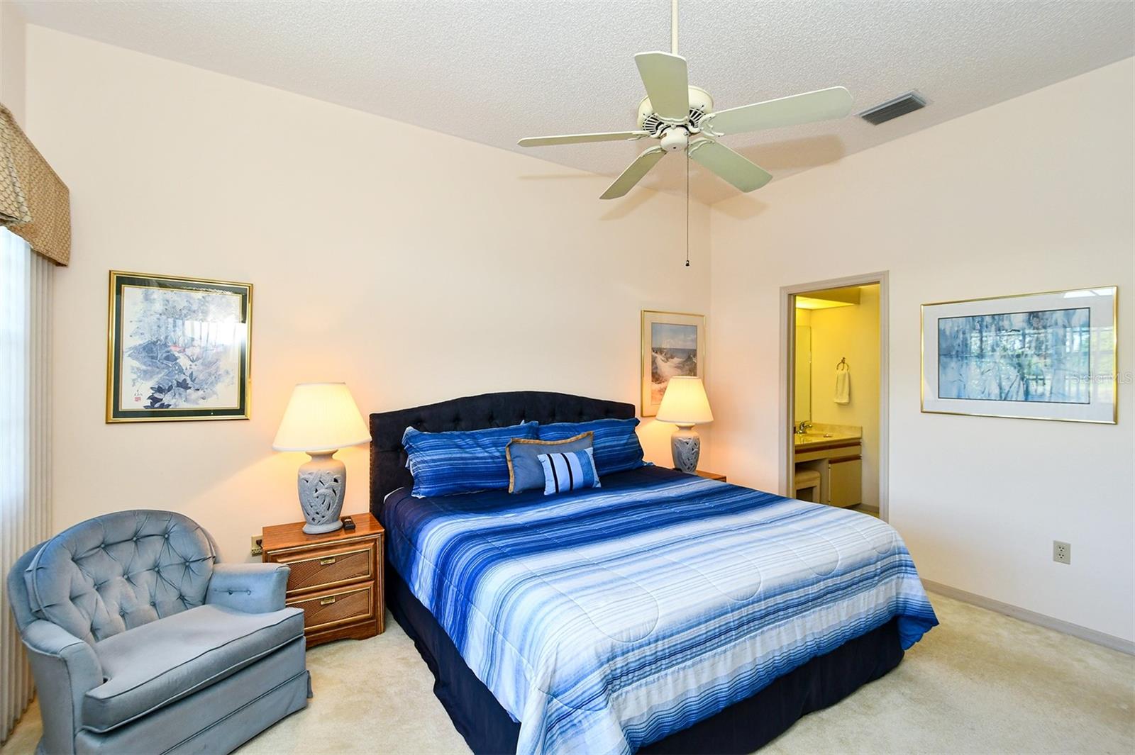 LONG COMMON - Residential Lease