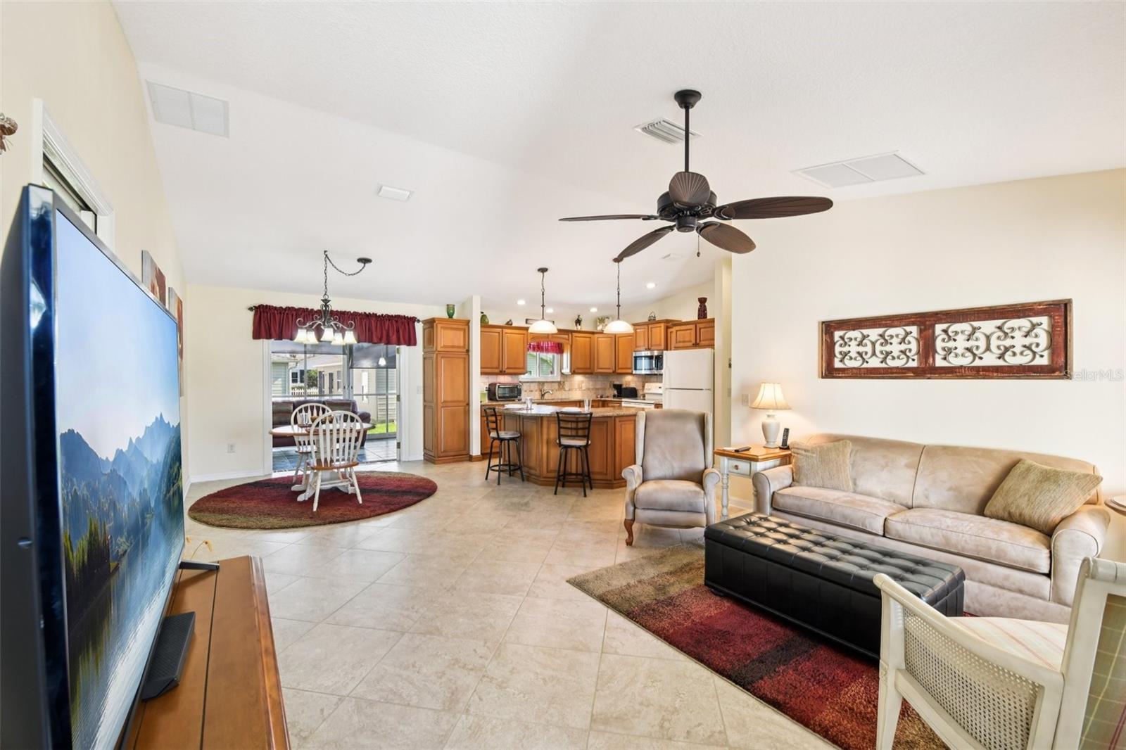 3460 IDLEWOOD LOOP
