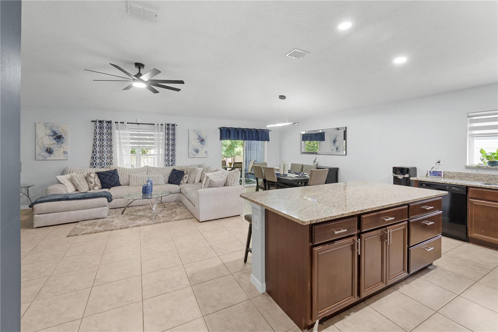 2461 BULRUSH DR