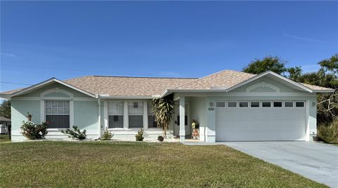 A home in PORT CHARLOTTE