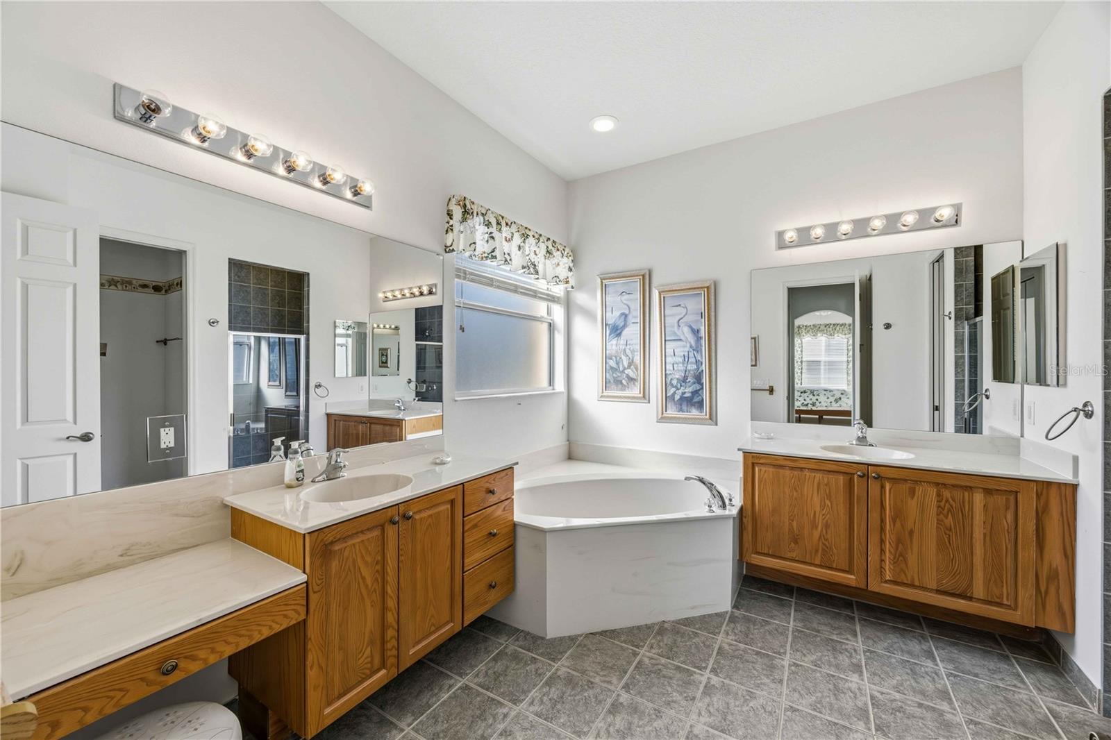 CASCADES AT SARASOTA PH IIIA - Residential