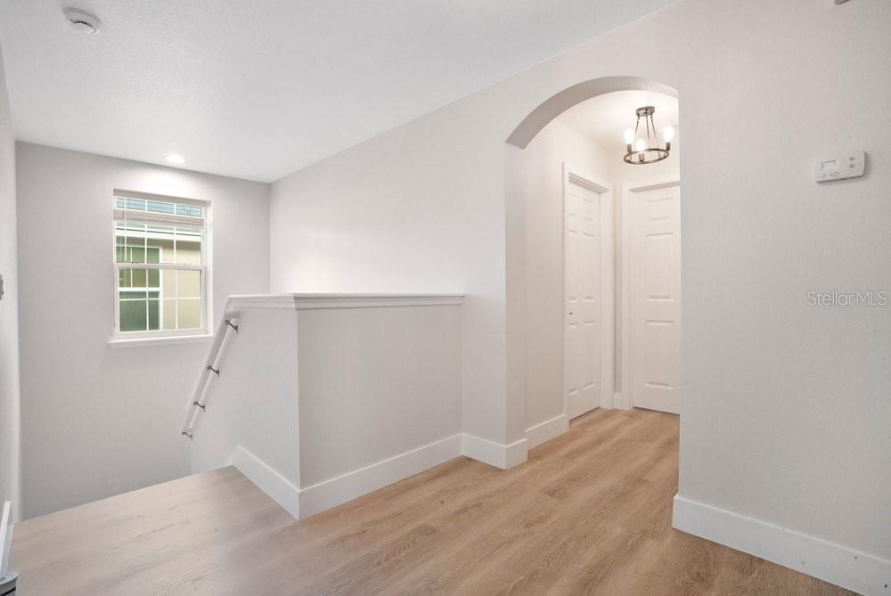 PRESTON SQUARE - Residential