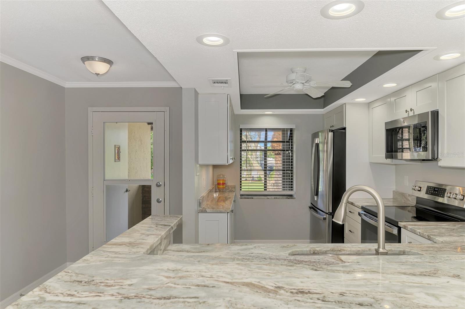 285 MISSION TRAIL W B