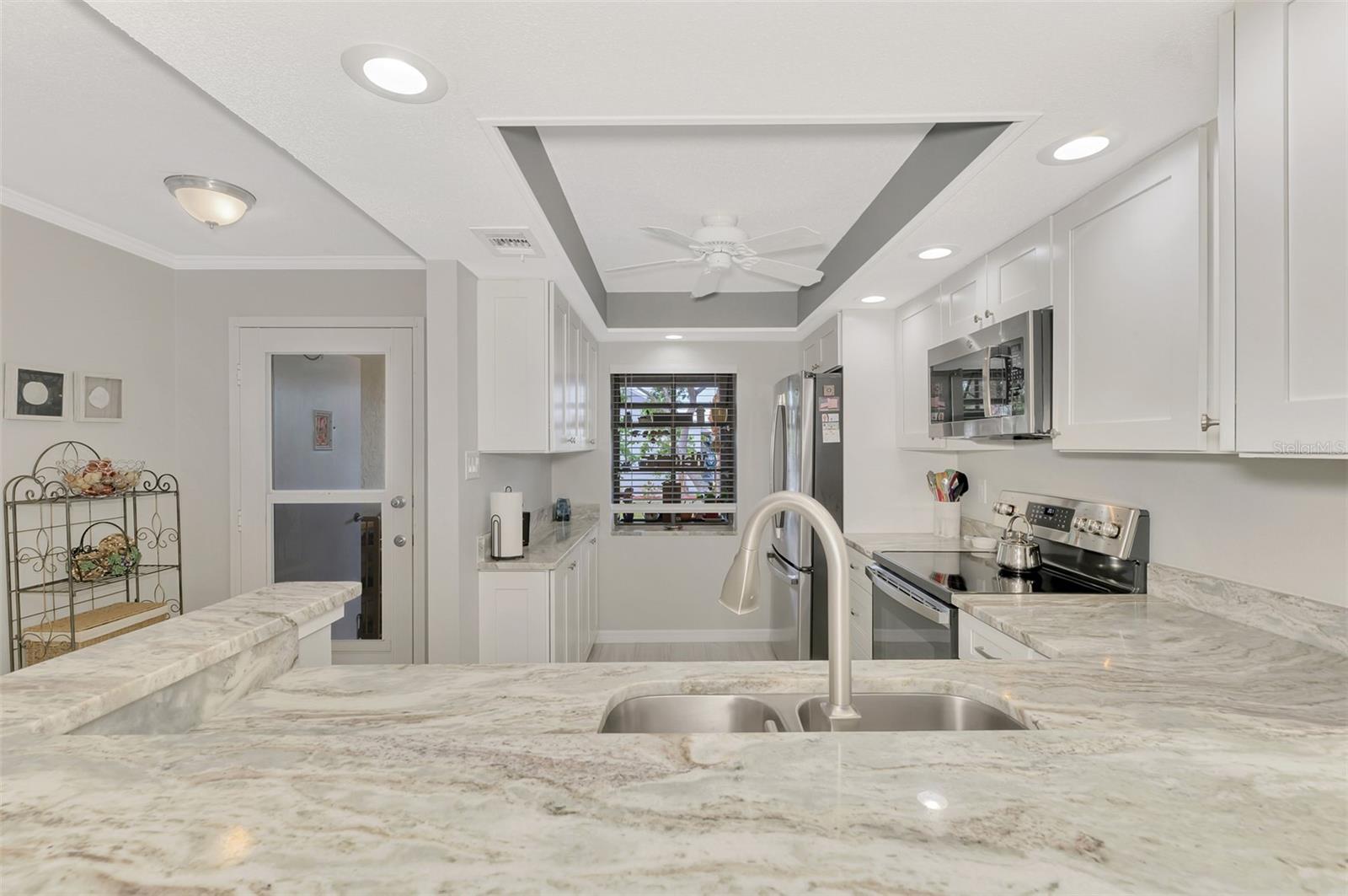 MISSION LAKES - Residential