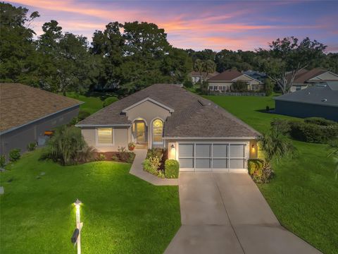 Photo of 6679 SW 112th Street, Ocala, FL 34476 (MLS # G5103757) Photo of 6679 SW 112th Street, Ocala, FL 34476 (MLS # G5103757)