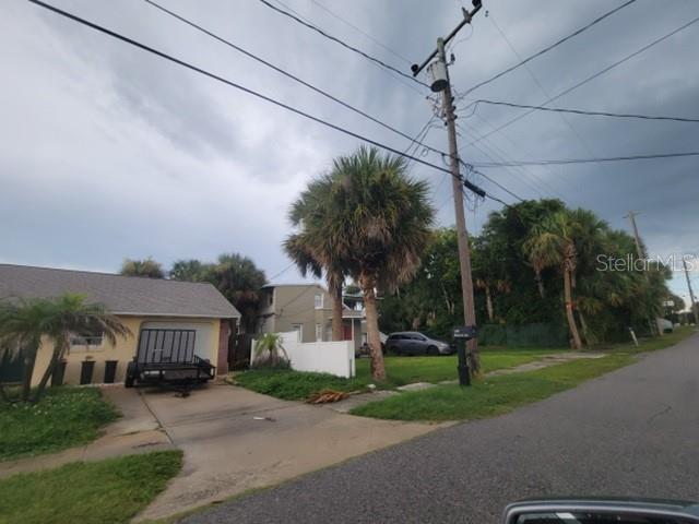 Photo of 507 Phoenix Avenue, Daytona Beach, FL 32118 (MLS # O6438594)