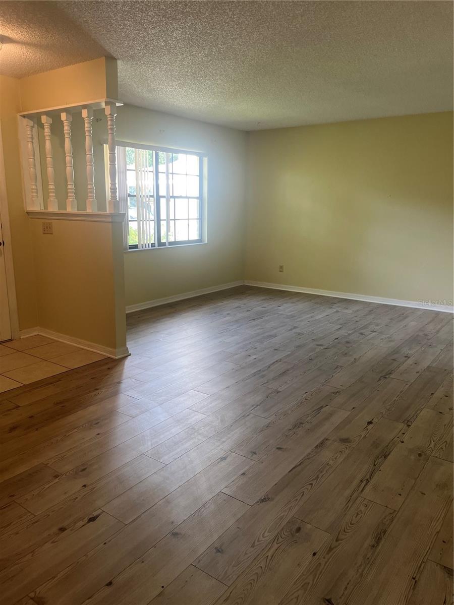 LAKE FRANKLIN PARK UN 3 - Residential Lease