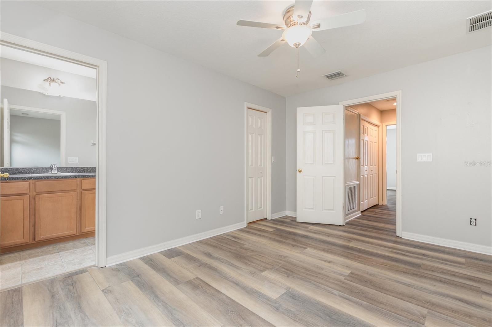 BRADFORD MANOR TWNHMS REP - Residential