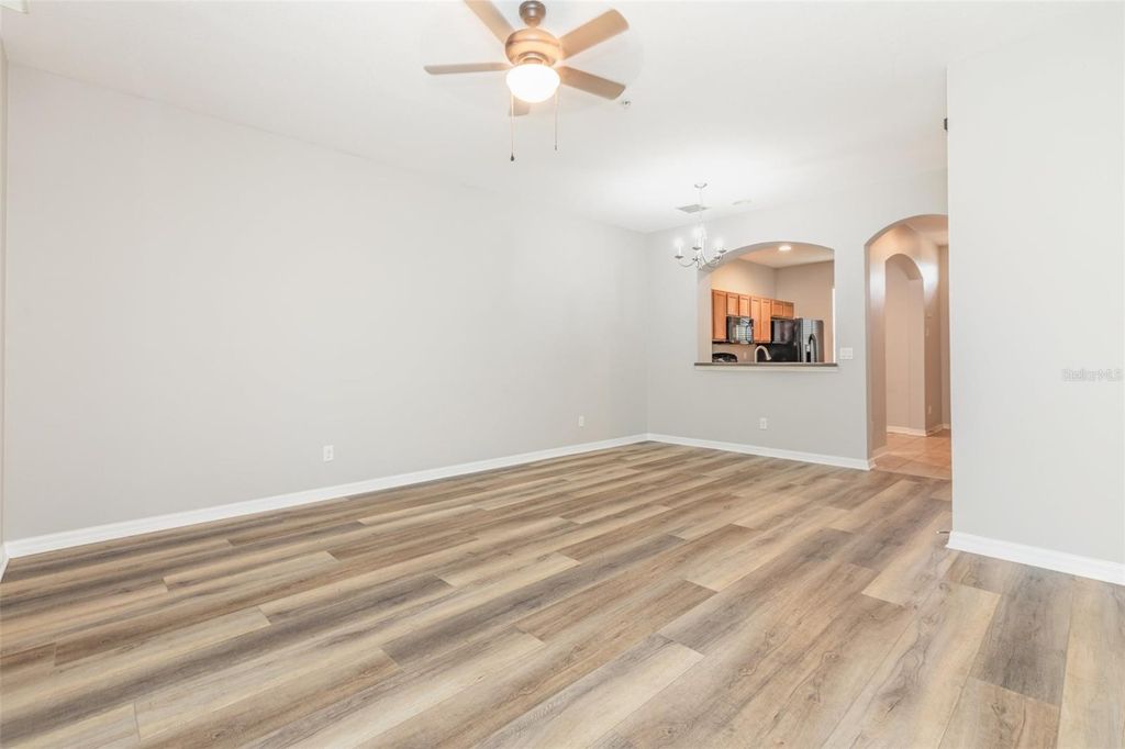 Photo of 1125 Grantham Drive, Sarasota, FL 34234 (MLS # A4673258)