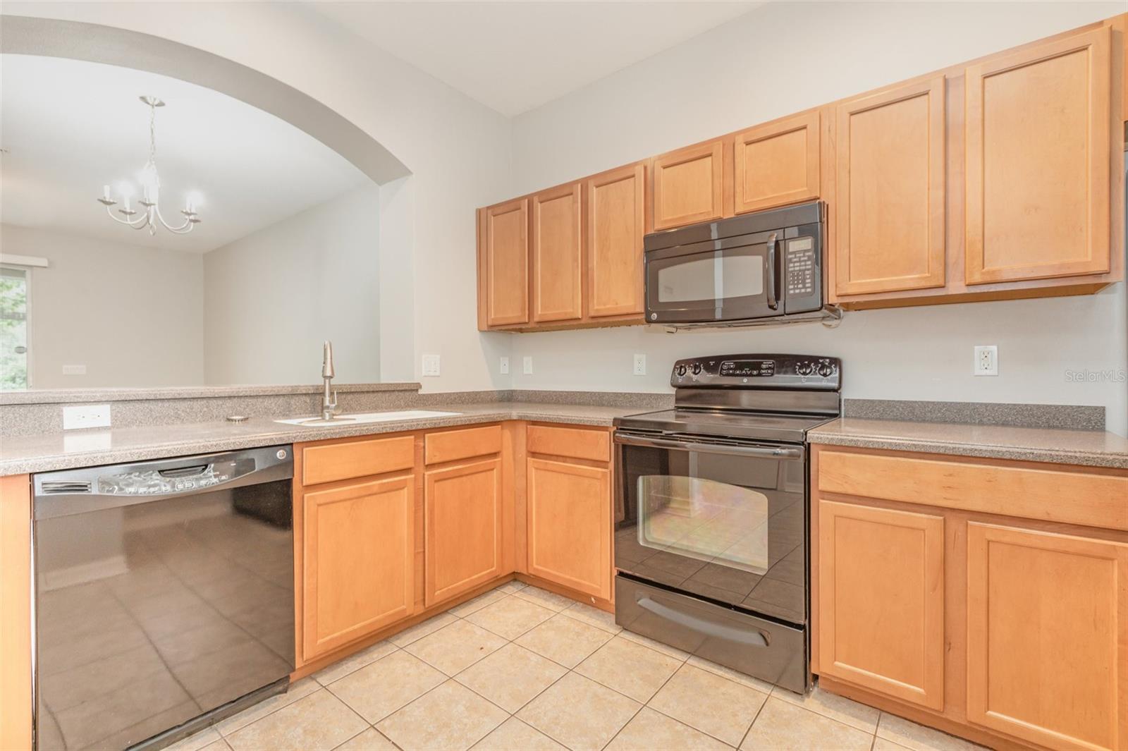 BRADFORD MANOR TWNHMS REP - Residential