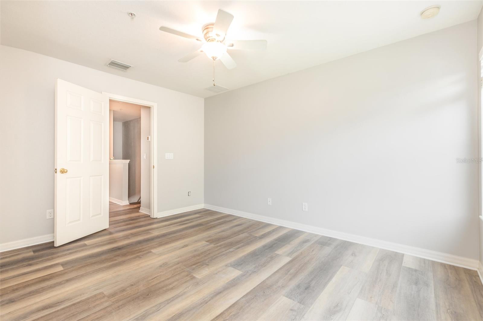 BRADFORD MANOR TWNHMS REP - Residential