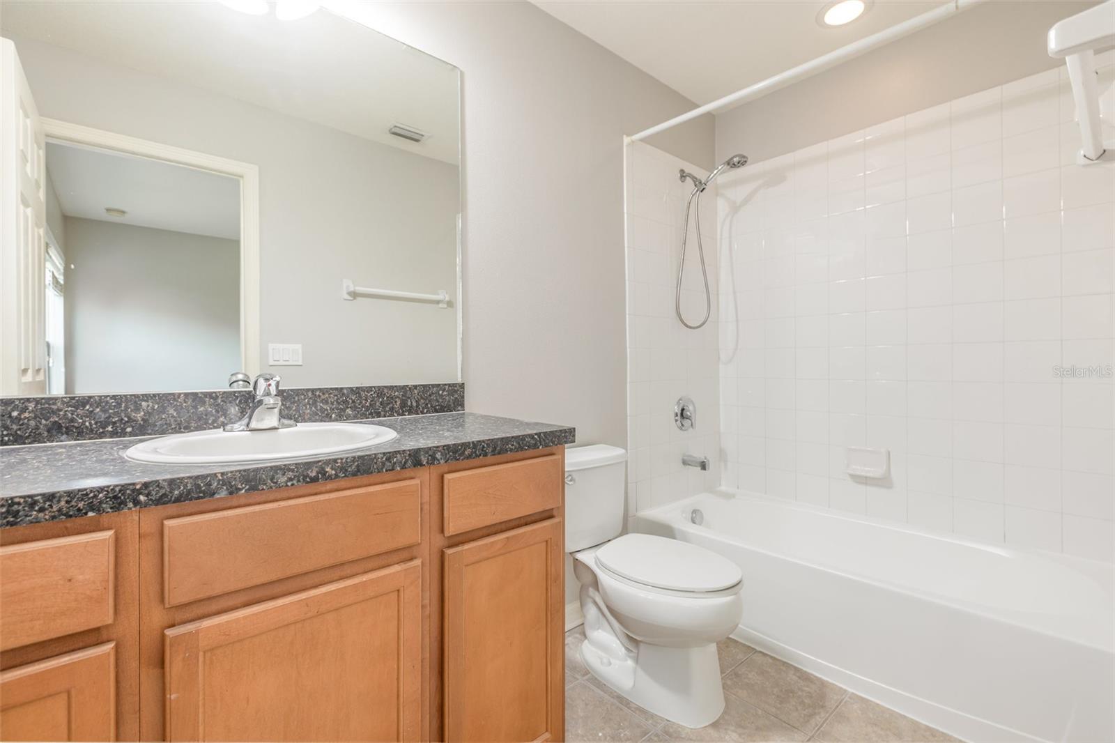 BRADFORD MANOR TWNHMS REP - Residential