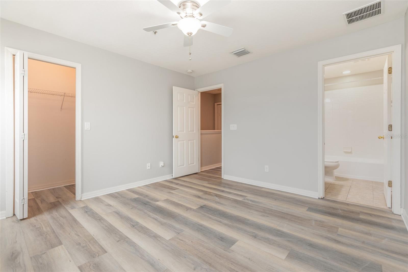 BRADFORD MANOR TWNHMS REP - Residential