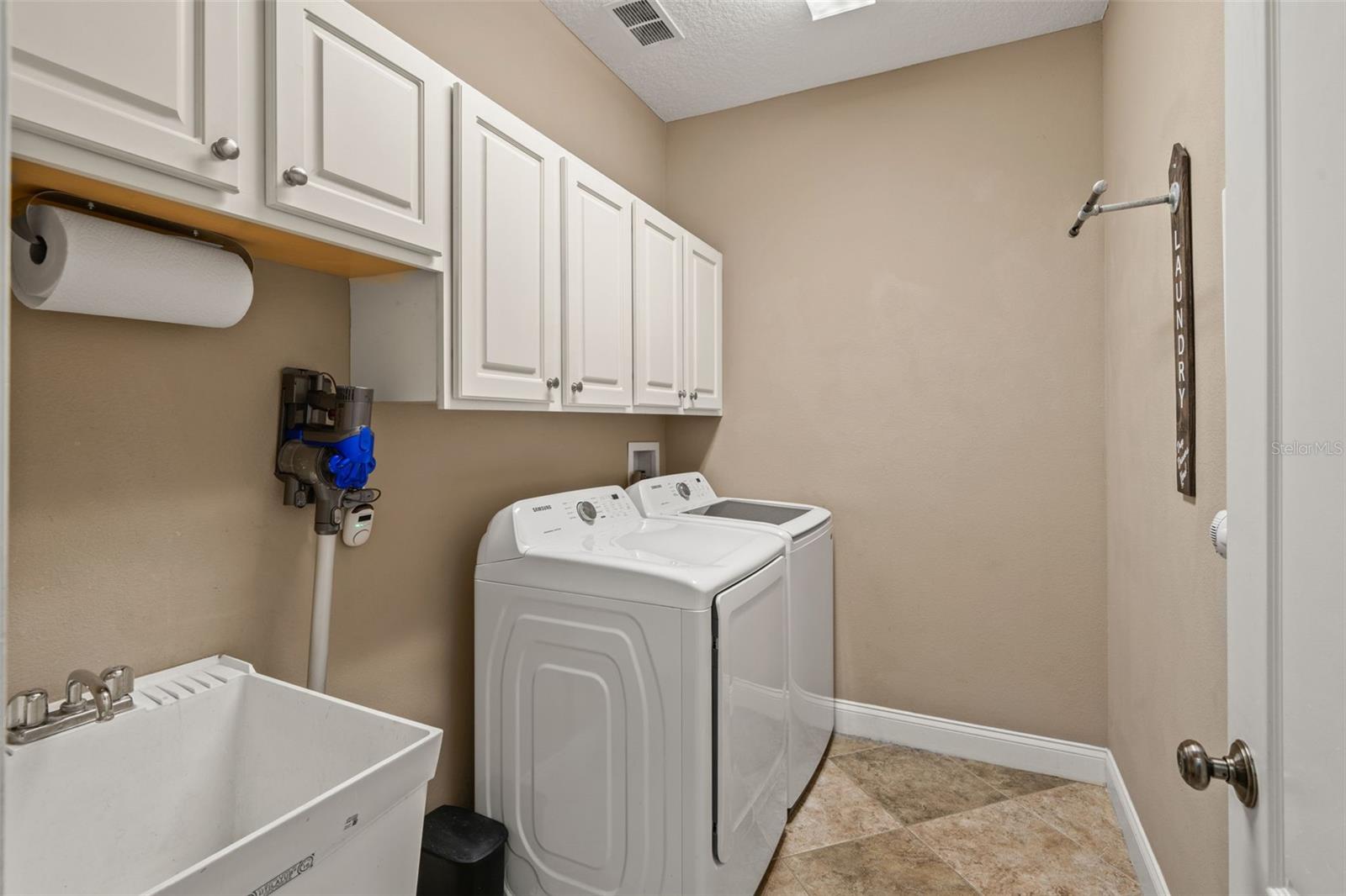 SABAL AT WYNDTREE - Residential