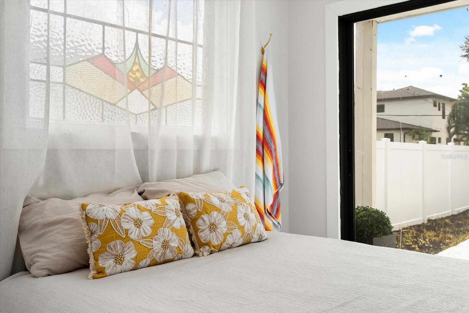 EDGEWATER MANOR - Residential