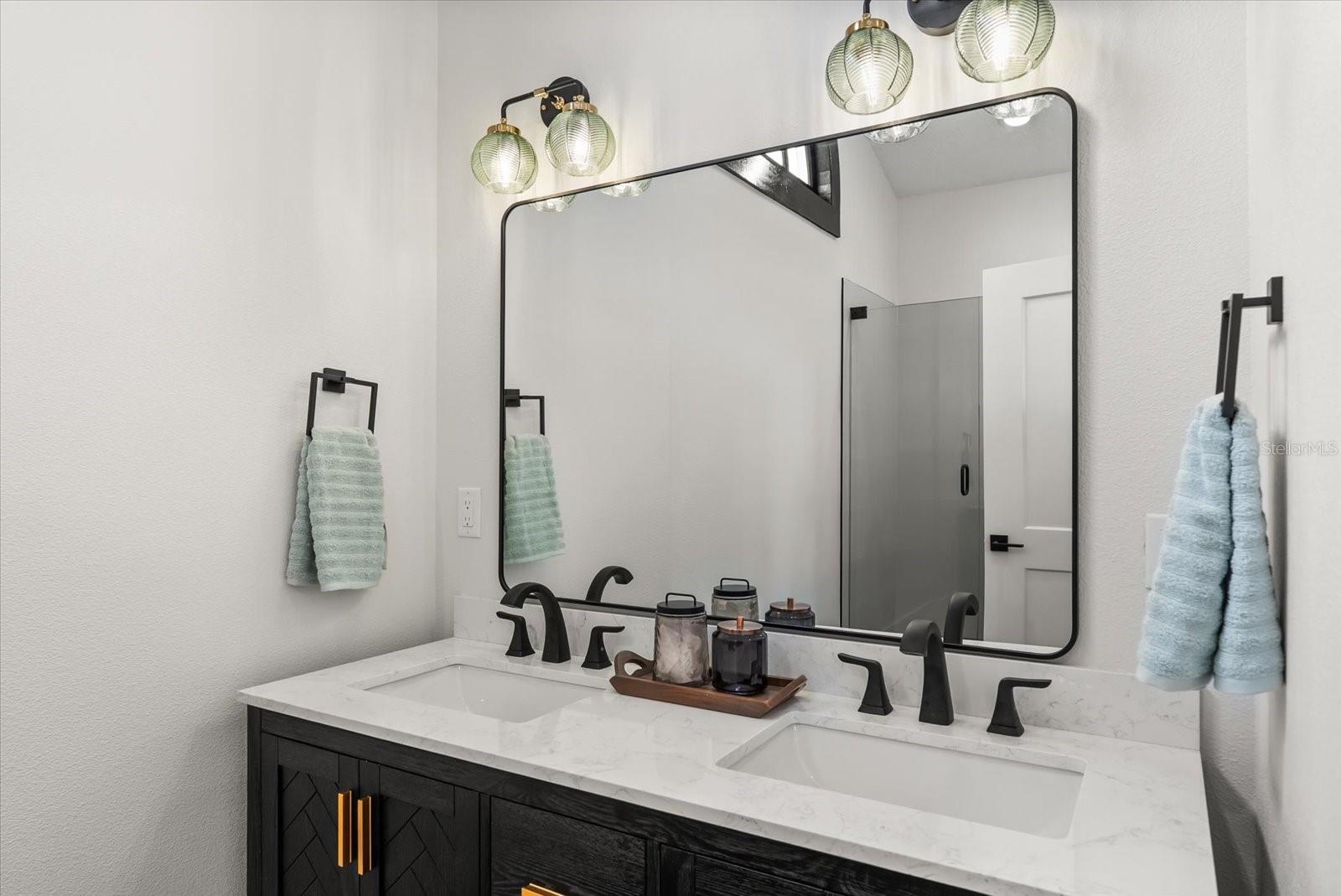 EDGEWATER MANOR - Residential