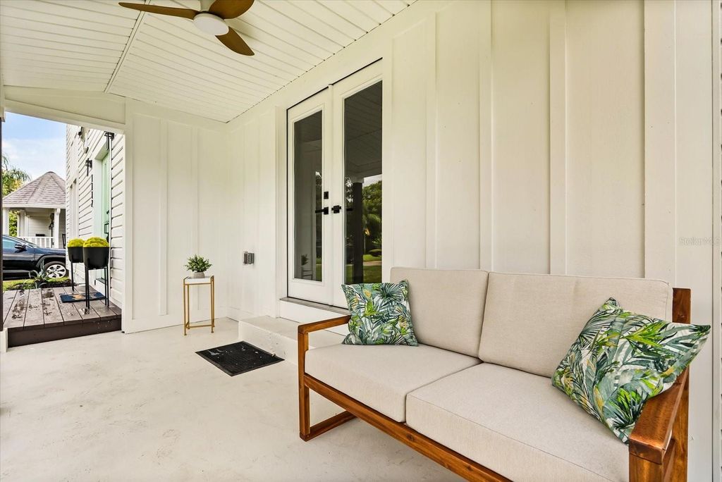 Photo of 1112 W New Hampshire Street, Orlando, FL 32804 (MLS # O6395589)