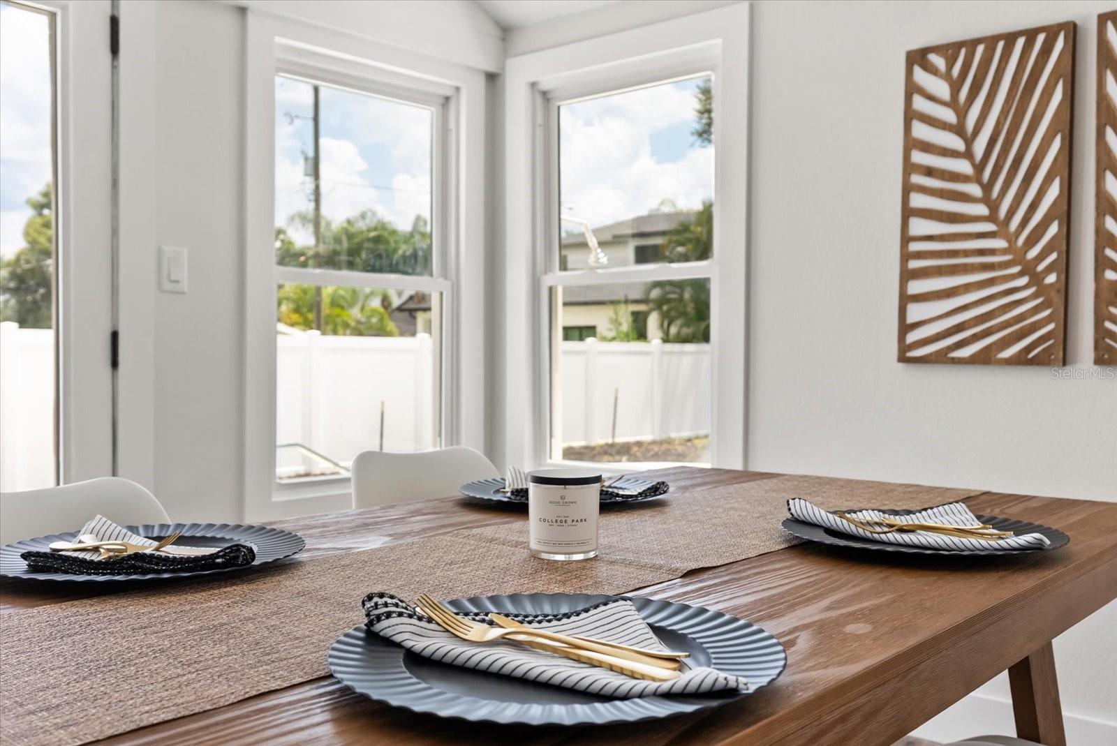 EDGEWATER MANOR - Residential