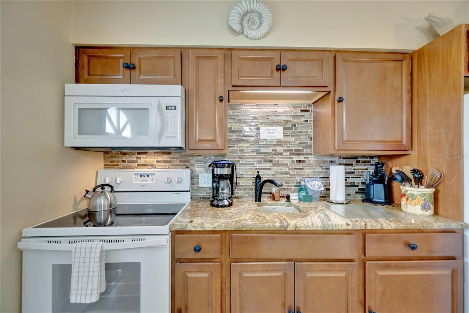 FIVE PALMS MOTEL CONDO - Residential