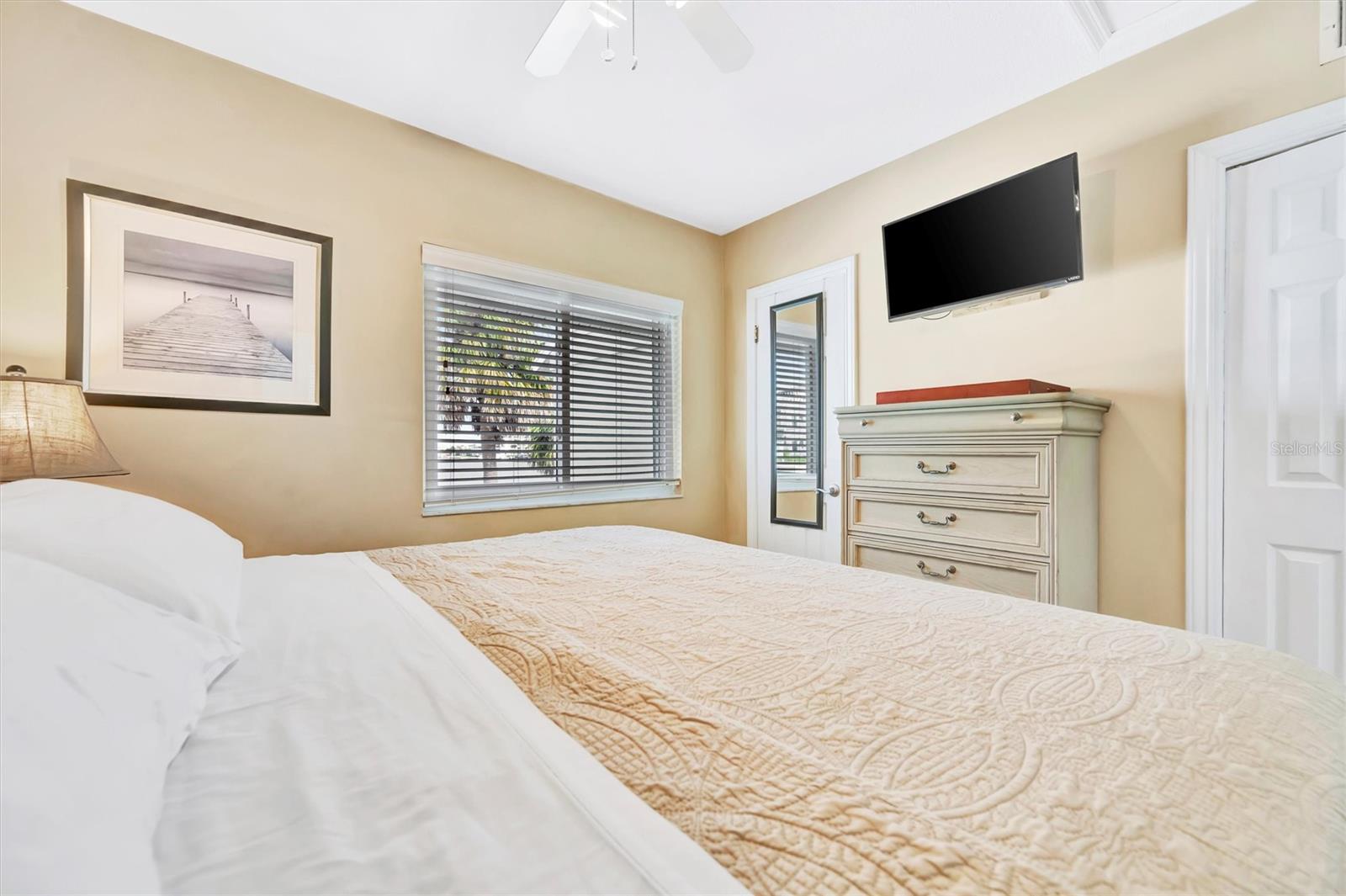 FIVE PALMS MOTEL CONDO - Residential