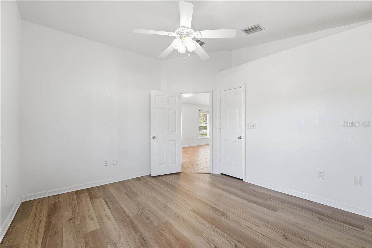 OAK HILL VILLAS PH 1 REP - Residential Lease