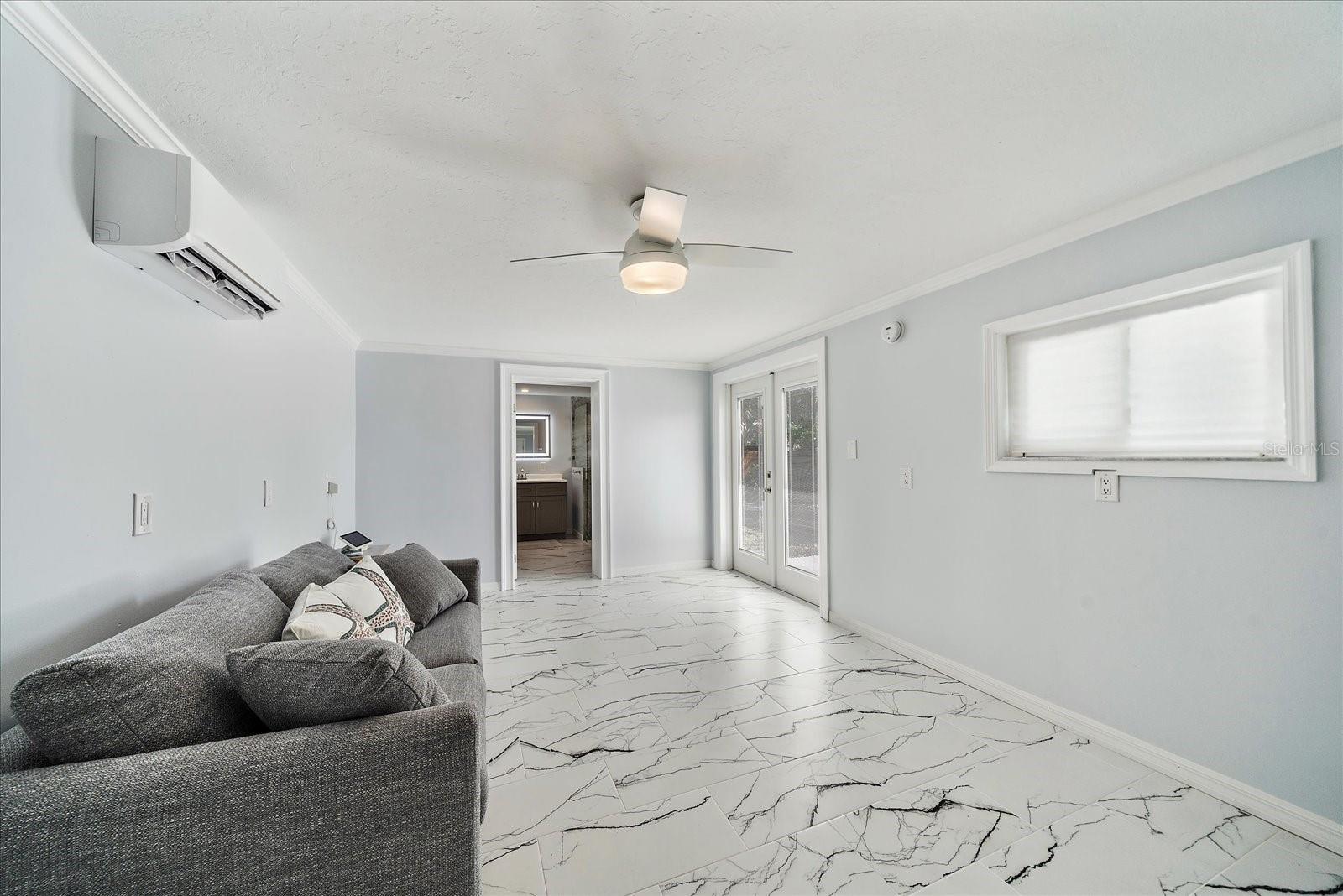 GULF GATE - Residential