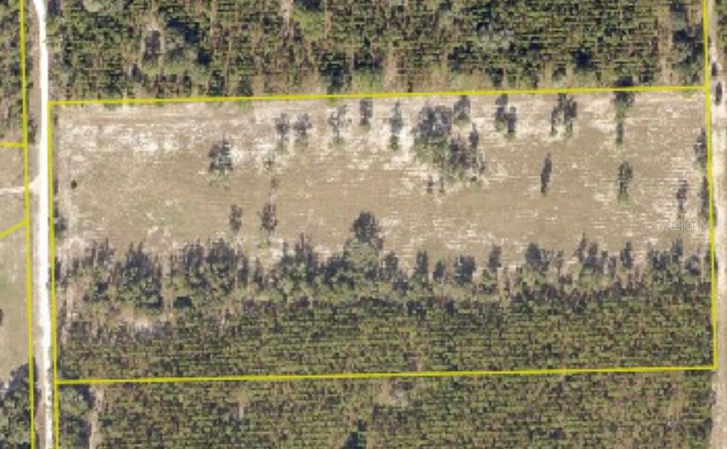 Photo of Na, Fort White, FL 32038 (MLS # GC538777)