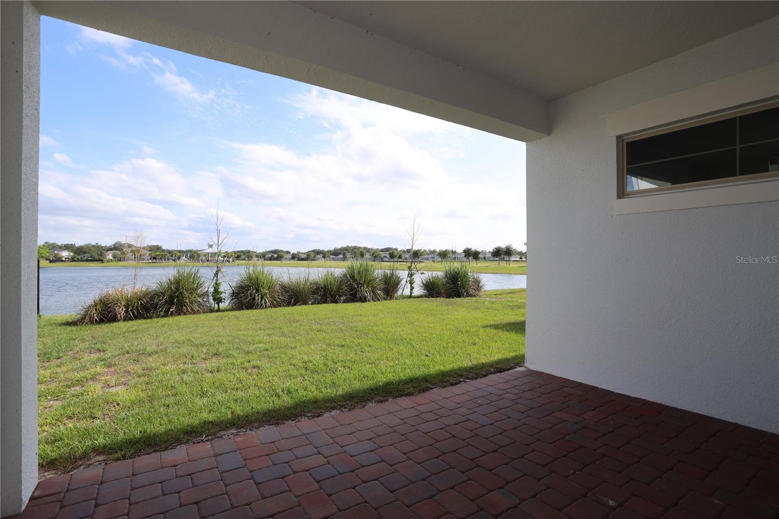 TWIN LAKES PH 8 - Residential