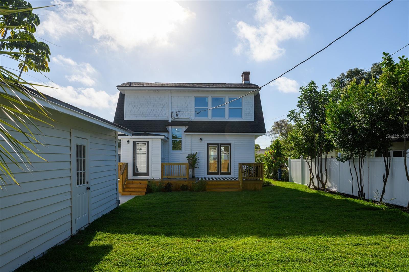 HUDSON HEIGHTS - Residential