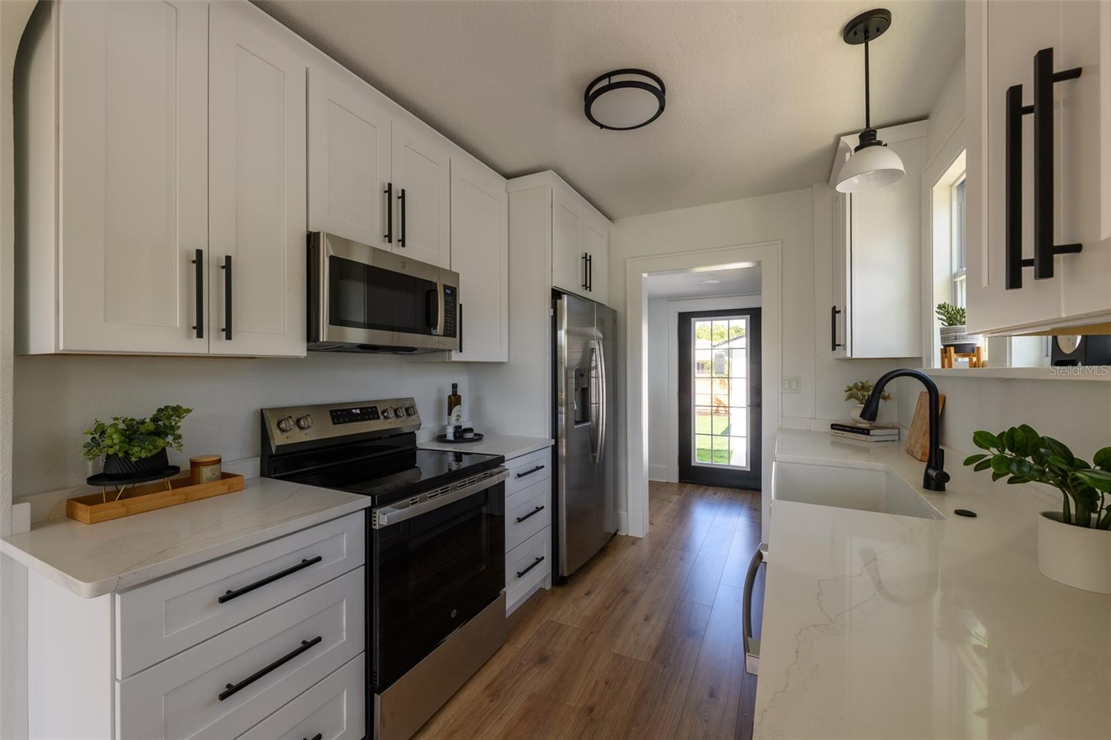 HUDSON HEIGHTS - Residential