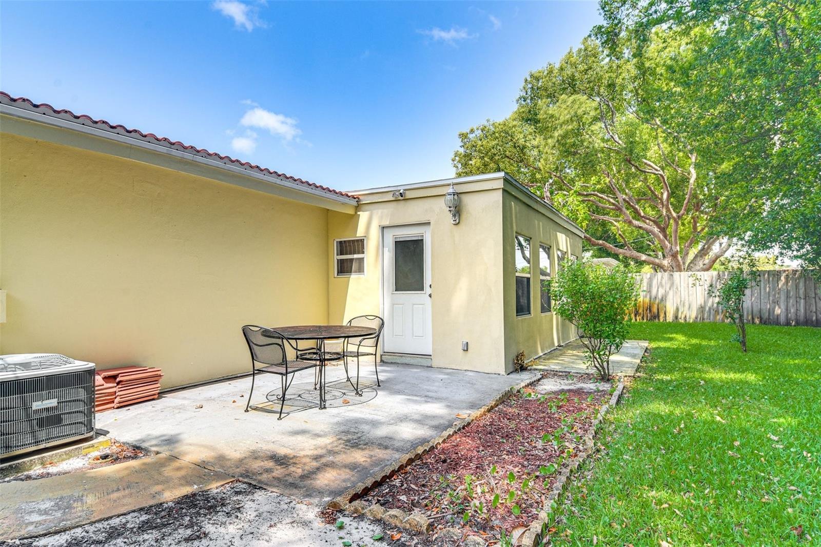 2341 FOREST DRIVE