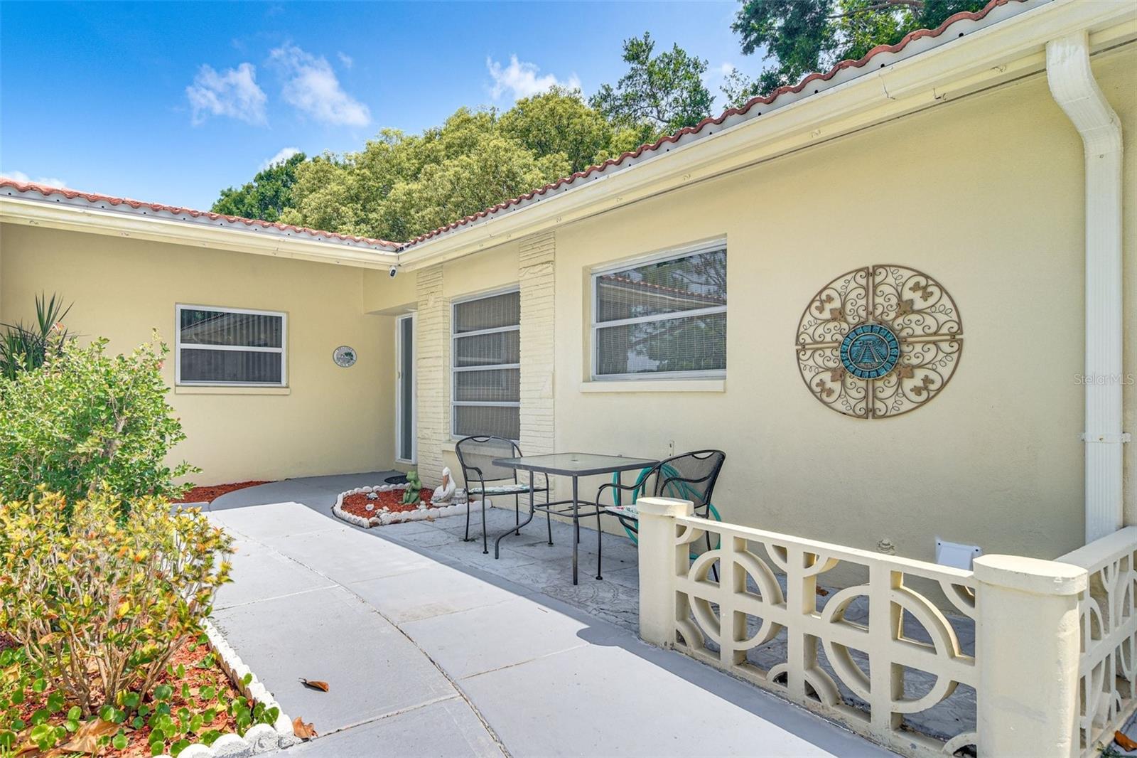 2341 FOREST DRIVE