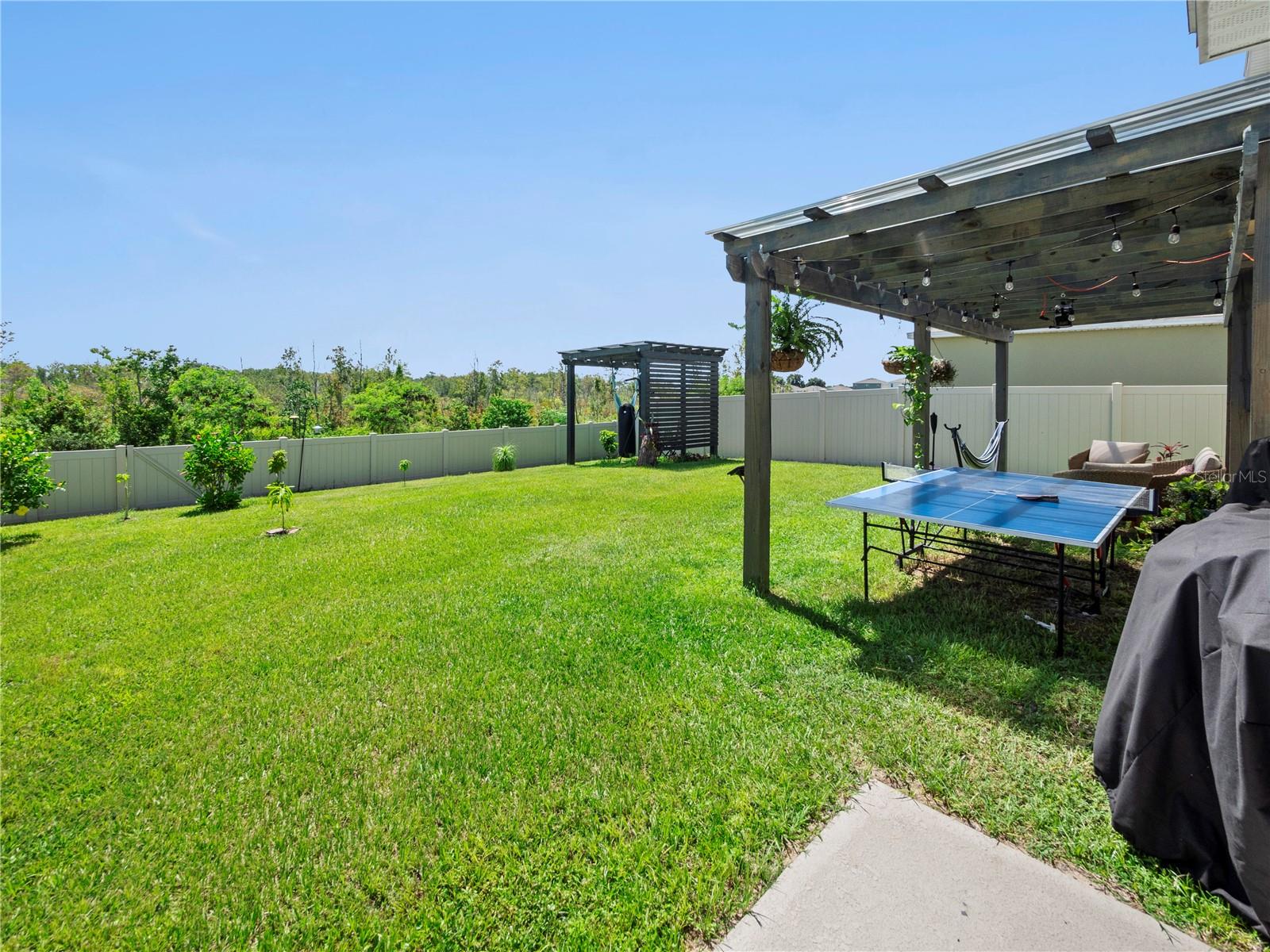 270 MEADOWBROOK BOULEVARD