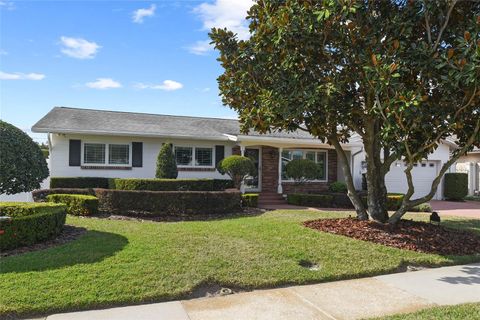 A home in WINTER PARK