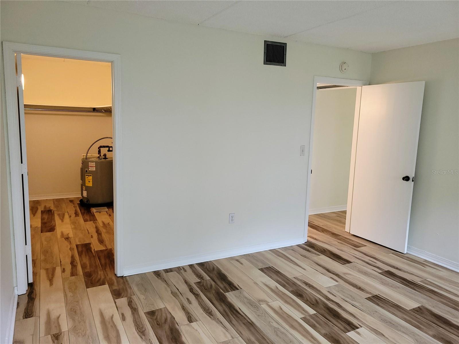 LES CHATEAUX CONDO - Residential