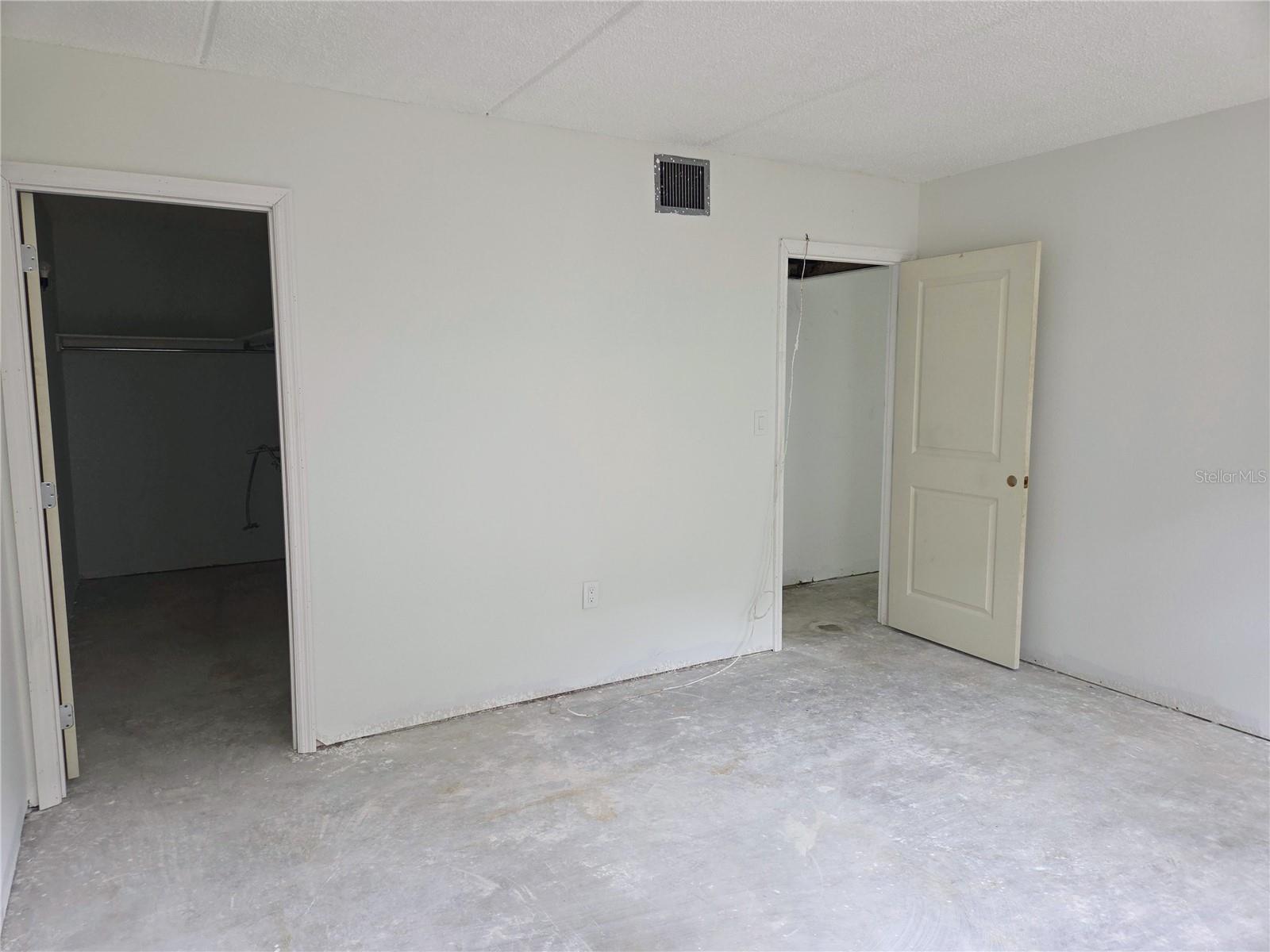 LES CHATEAUX CONDO - Residential