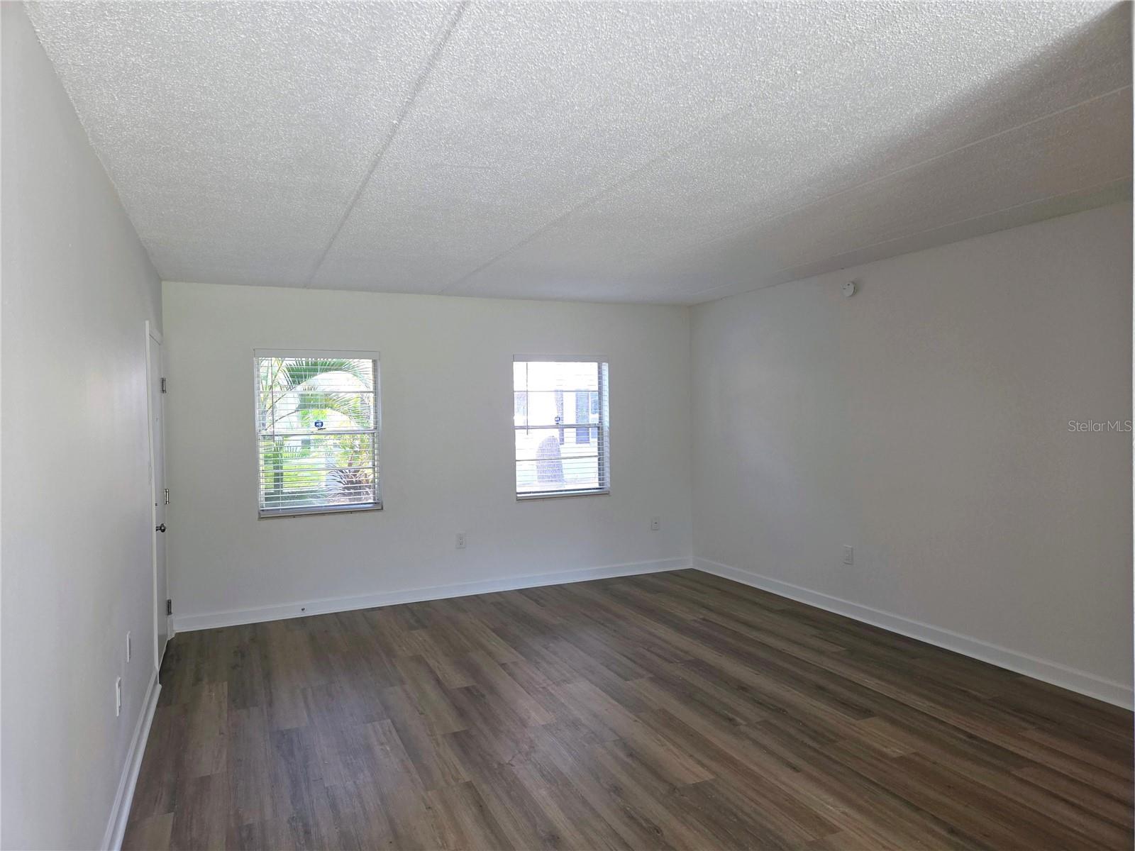 LES CHATEAUX CONDO - Residential