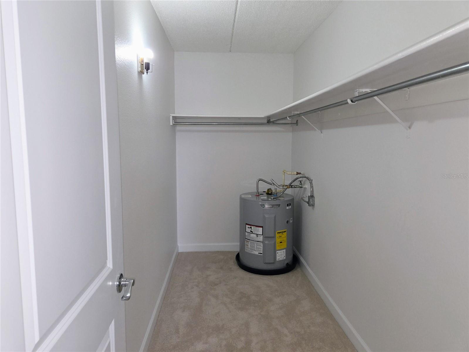 LES CHATEAUX CONDO - Residential