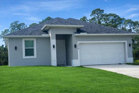 Photo of 1315 E Benbow Circle, Labelle, FL 33935 (MLS # TB8469268)