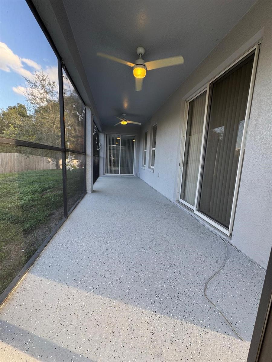 PARKSTONE UNIT 3 - Residential Lease