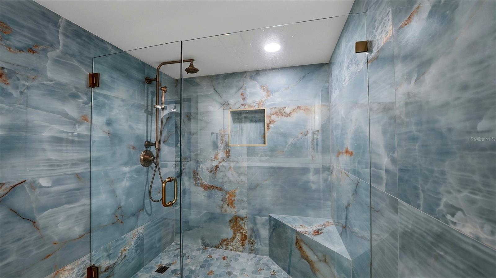 CENTRAL PARK - Residential